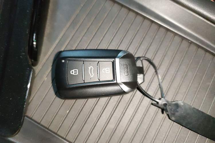 Used Dongfeng Aeolus AX7 2022 Mach Edition 1.5T DCT DF41 Vehicle Key