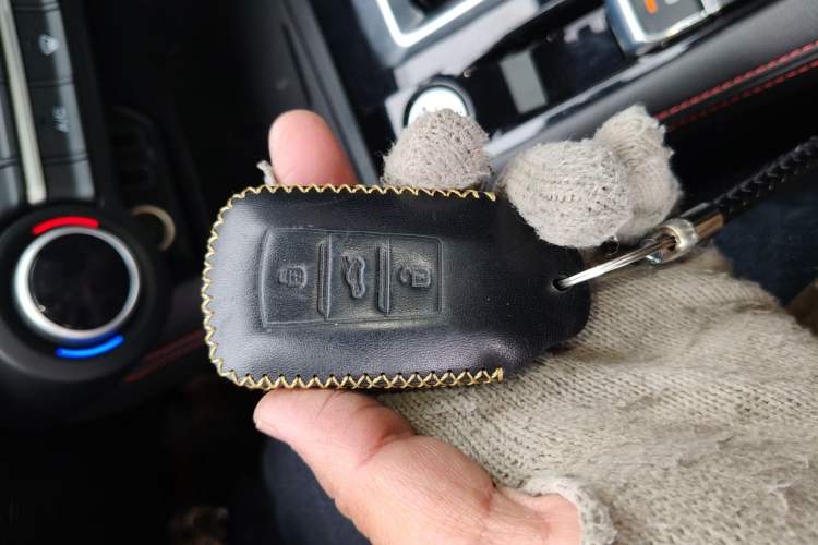 Used Dongfeng Aeolus AX7 2022 Mach Edition 1.5T DCT DF51 Vehicle Key