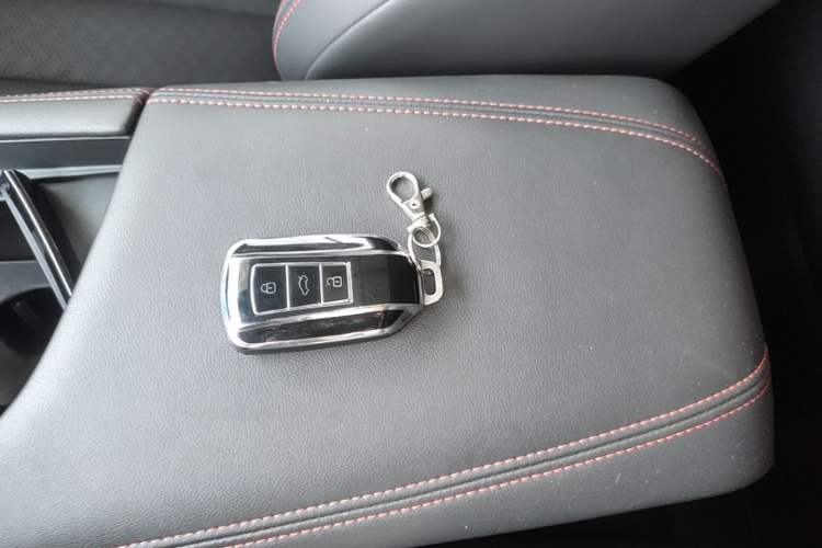 Used Dongfeng Aeolus AX7 2022 Mach Edition 1.5T DCT DF41 Vehicle Key