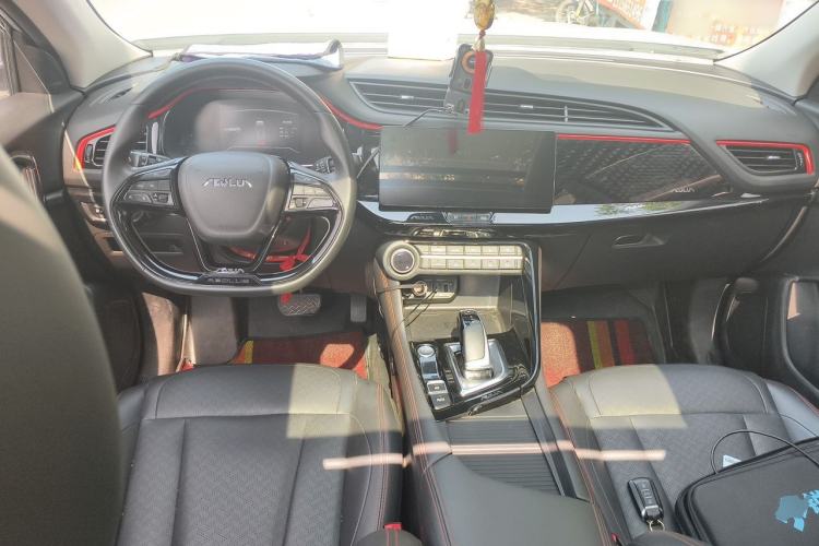 Used Dongfeng Aeolus AX7 2022 Mach Edition 1.5T DCT DF41 Center Console