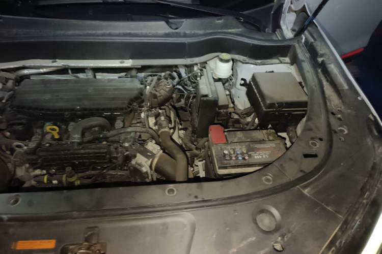 Used Dongfeng Aeolus AX7 2022 Mach Edition 1.5T DCT DF41 Engine Bay Left