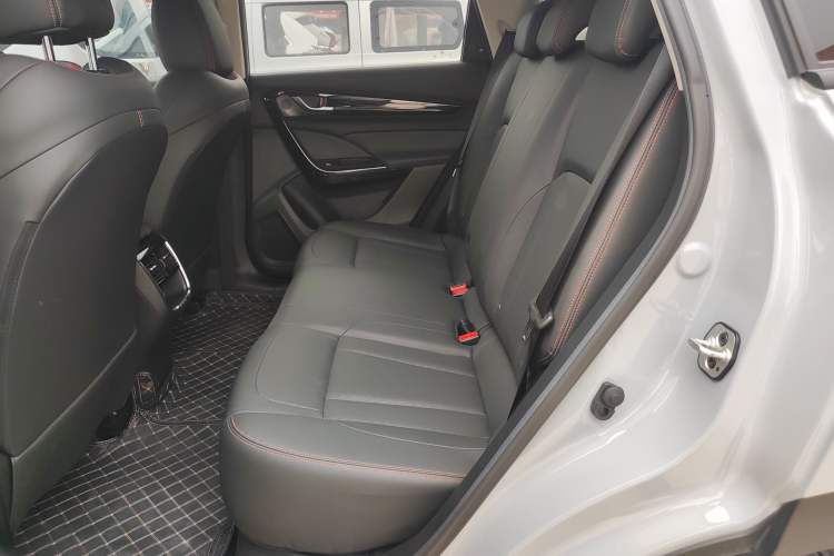 Used Dongfeng Aeolus AX7 2022 Mach Edition 1.5T DCT DF41 Left Rear Seat