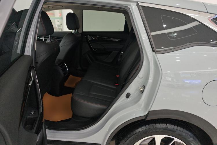 Used Dongfeng Aeolus AX7 2022 Mach Edition 1.5T DCT DF41 Left Rear Seat
