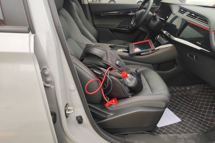 Used Dongfeng Aeolus AX7 2022 Mach Edition 1.5T DCT DF41 Right Front Seat