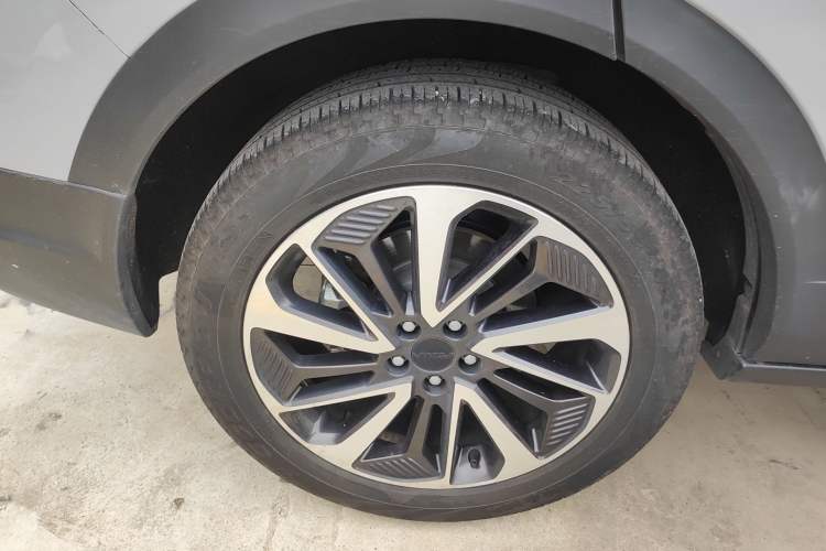 Used Dongfeng Aeolus AX7 2022 Mach Edition 1.5T DCT DF41 Right Rear Wheel Hub