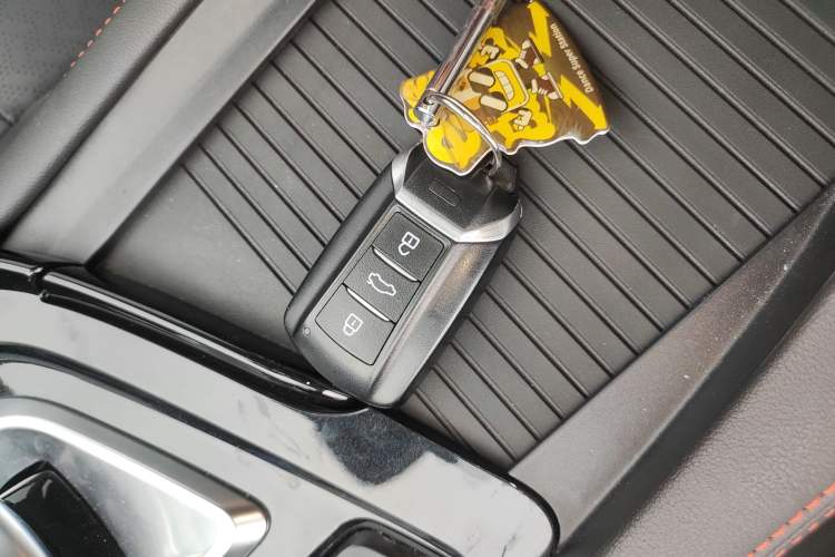 Used Dongfeng Aeolus AX7 2022 Mach Edition 1.5T DCT DF41 Vehicle Key