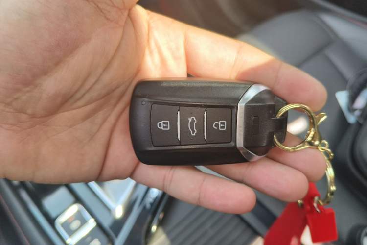Used Dongfeng Aeolus AX7 2022 Mach Edition 1.5T DCT DF41 Vehicle Key