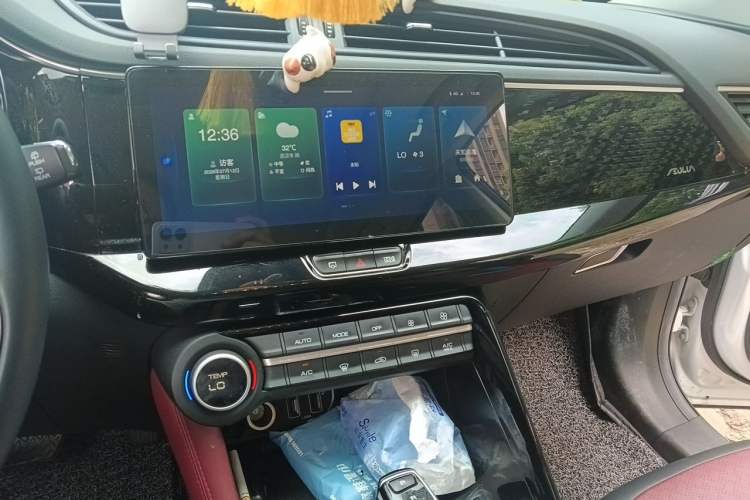 Used Dongfeng Aeolus AX7 2022 Mach Edition 1.5T DCT DF41 Audio And AC Panel