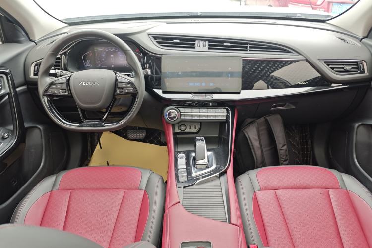 Used Dongfeng Aeolus AX7 2022 Mach Edition 1.5T DCT DF31 Center Console