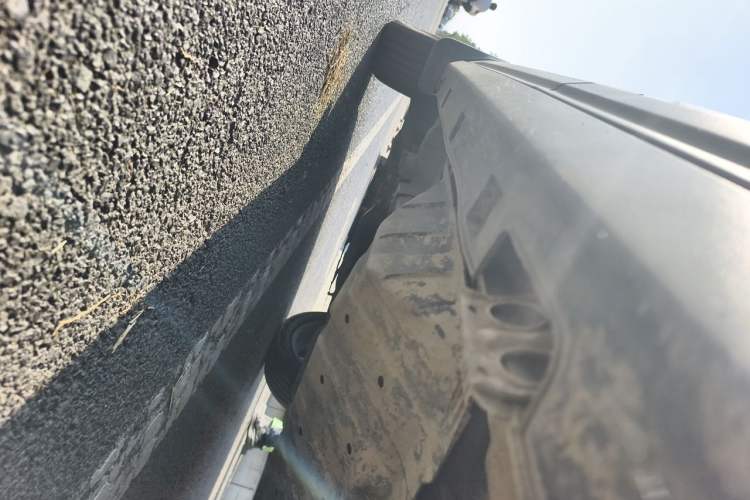 Used Dongfeng Aeolus AX7 2022 Mach Edition 1.5T DCT DF41 Chassis Rear Left