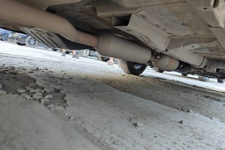 Used Dongfeng Aeolus AX7 2022 Mach Edition 1.5T DCT DF31 Chassis Rear Right