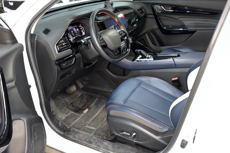 Used Dongfeng Aeolus AX7 2022 Mach Edition 1.5T DCT DF41 Driver Seat