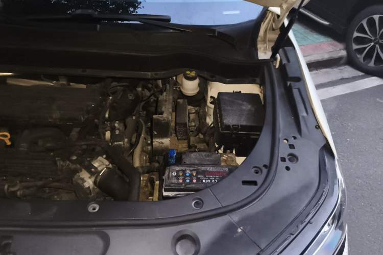 Used Dongfeng Aeolus AX7 2022 Mach Edition 1.5T DCT DF51 Engine Bay Left