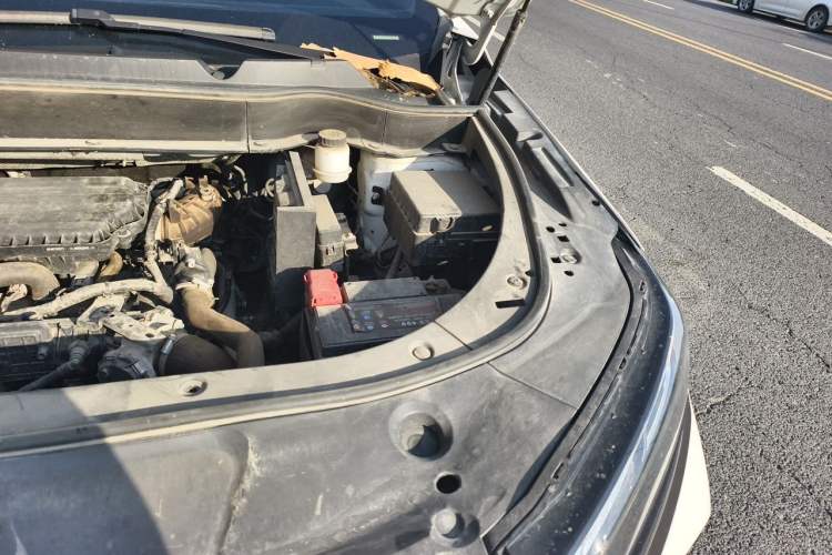 Used Dongfeng Aeolus AX7 2022 Mach Edition 1.5T DCT DF41 Engine Bay Left