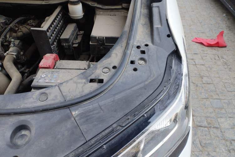 Used Dongfeng Aeolus AX7 2022 Mach Edition 1.5T DCT DF41 Engine Bay Left