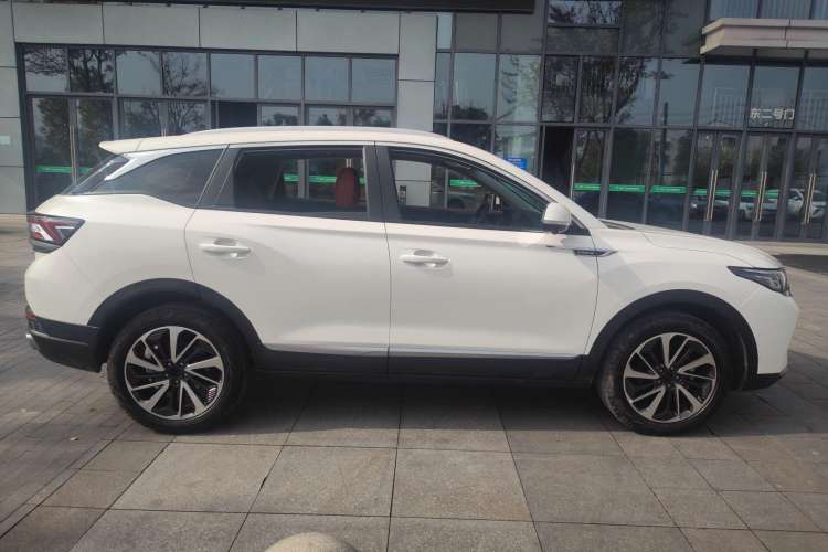 Used Dongfeng Aeolus AX7 2022 Mach Edition 1.5T DCT DF41 Exterior 2