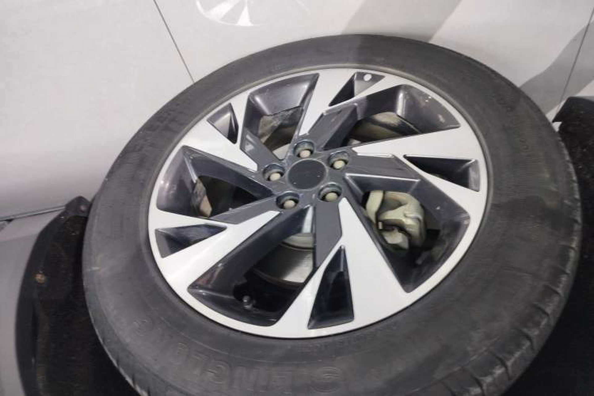 Used Dongfeng Aeolus AX7 2022 Mach Edition 1.5T DCT DF31 Exterior 4