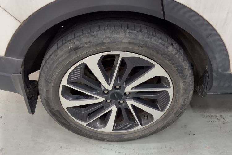Used Dongfeng Aeolus AX7 2022 Mach Edition 1.5T DCT DF41 Exterior 4