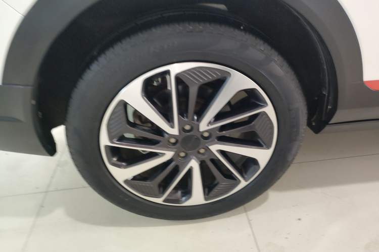 Used Dongfeng Aeolus AX7 2022 Mach Edition 1.5T DCT DF41 Exterior 5