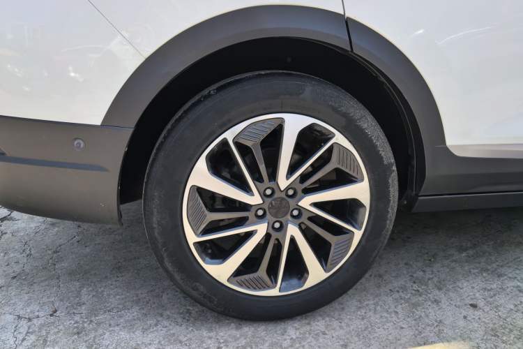 Used Dongfeng Aeolus AX7 2022 Mach Edition 1.5T DCT DF51 Exterior 5
