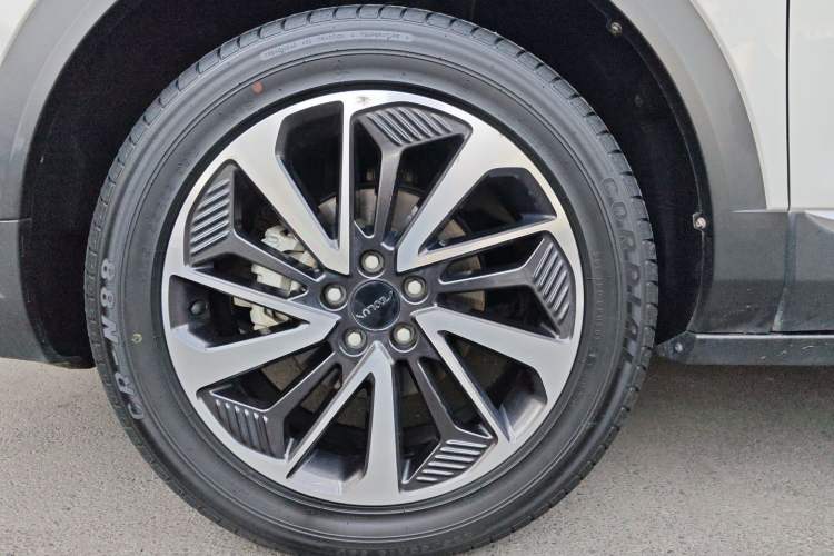 Used Dongfeng Aeolus AX7 2022 Mach Edition 1.5T DCT DF41 Exterior 6