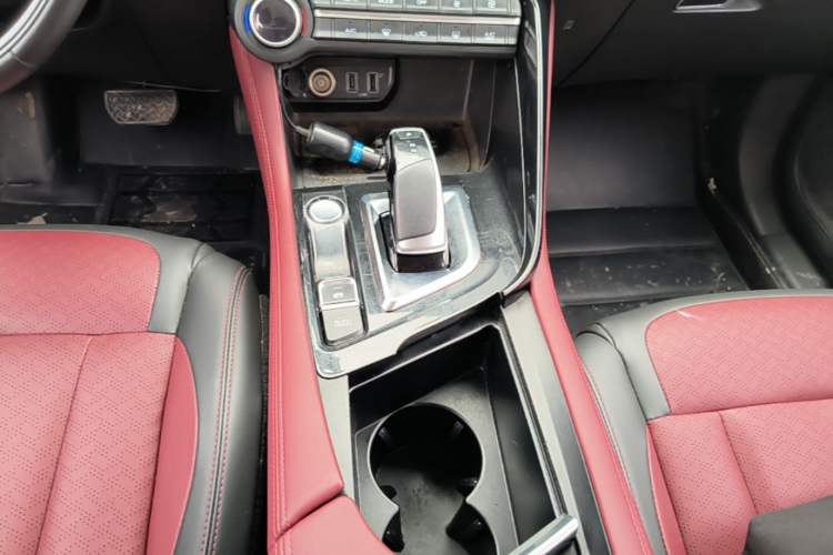 Used Dongfeng Aeolus AX7 2022 Mach Edition 1.5T DCT DF41 Gear Lever