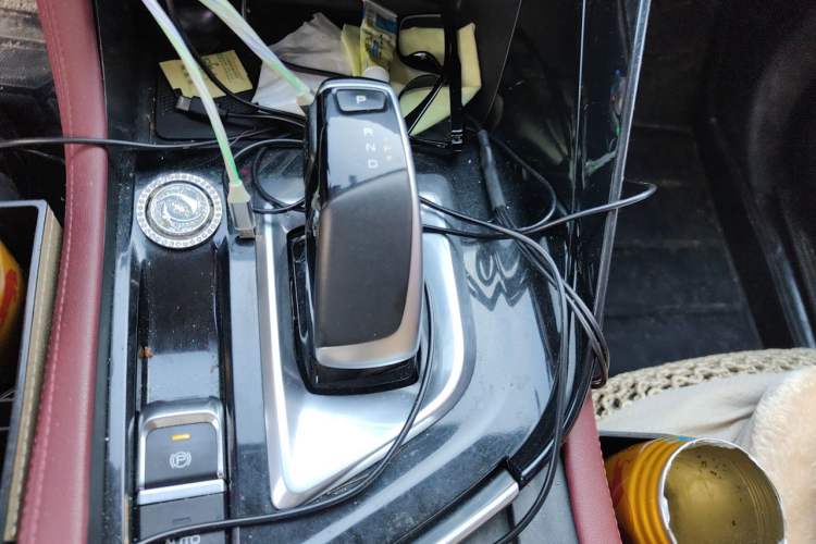 Used Dongfeng Aeolus AX7 2022 Mach Edition 1.5T DCT DF31 Gear Lever