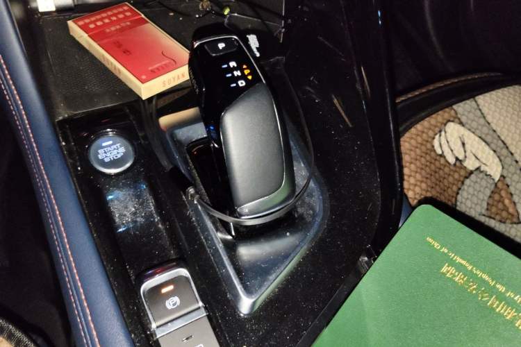 Used Dongfeng Aeolus AX7 2022 Mach Edition 1.5T DCT DF41 Gear Lever