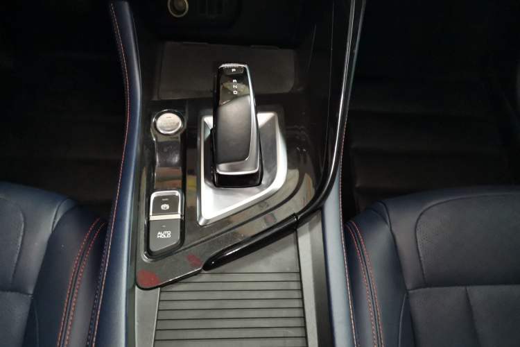 Used Dongfeng Aeolus AX7 2022 Mach Edition 1.5T DCT DF41 Gear Lever