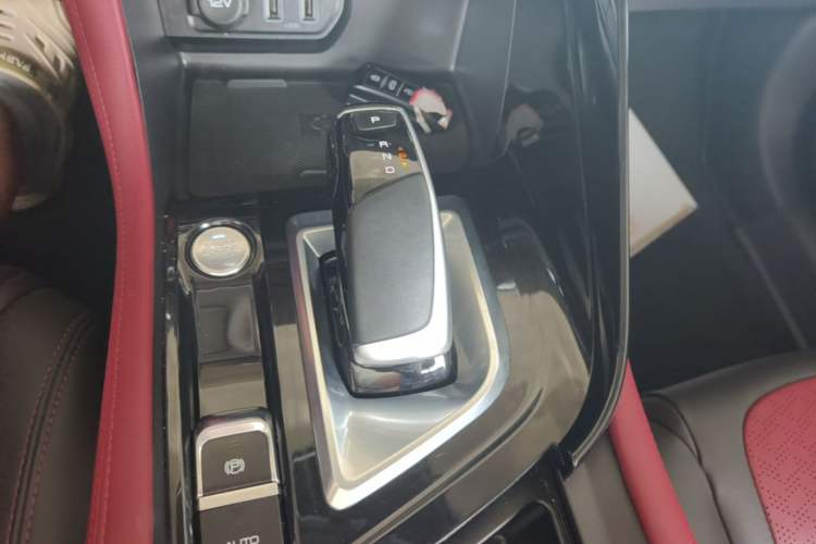 Used Dongfeng Aeolus AX7 2022 Mach Edition 1.5T DCT DF41 Gear Lever