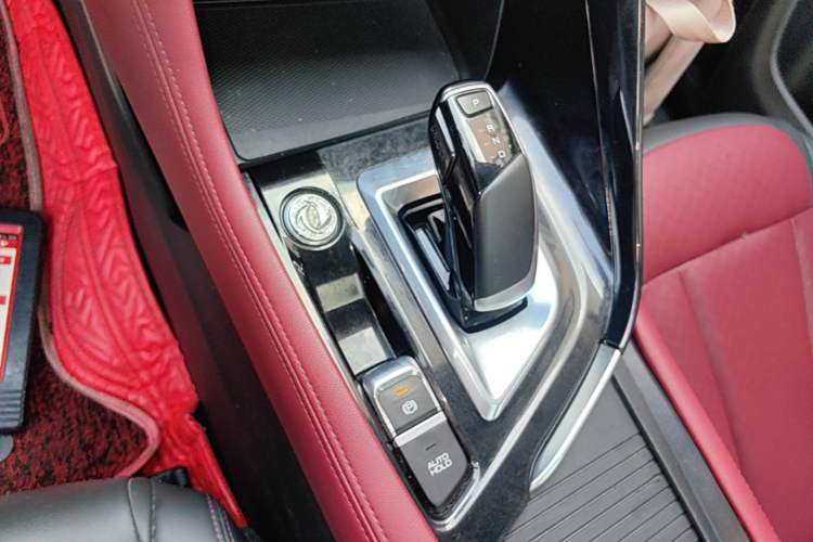 Used Dongfeng Aeolus AX7 2022 Mach Edition 1.5T DCT DF31 Gear Lever