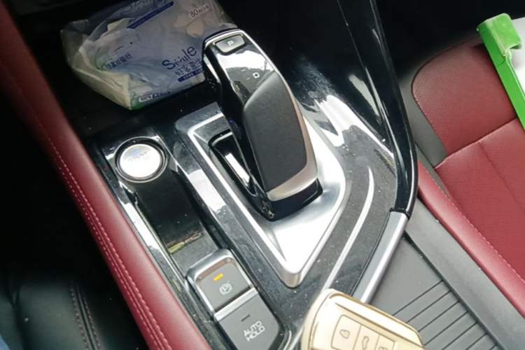 Used Dongfeng Aeolus AX7 2022 Mach Edition 1.5T DCT DF41 Gear Lever