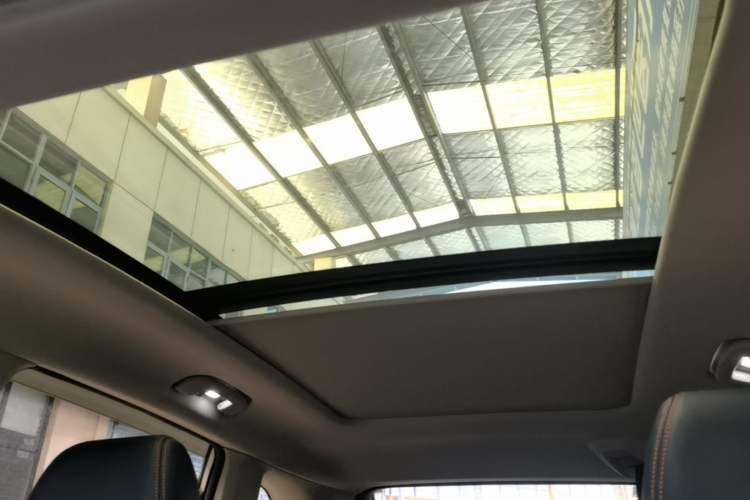 Used Dongfeng Aeolus AX7 2022 Mach Edition 1.5T DCT DF41 Headliner