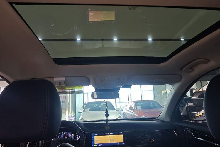 Used Dongfeng Aeolus AX7 2022 Mach Edition 1.5T DCT DF41 Headliner