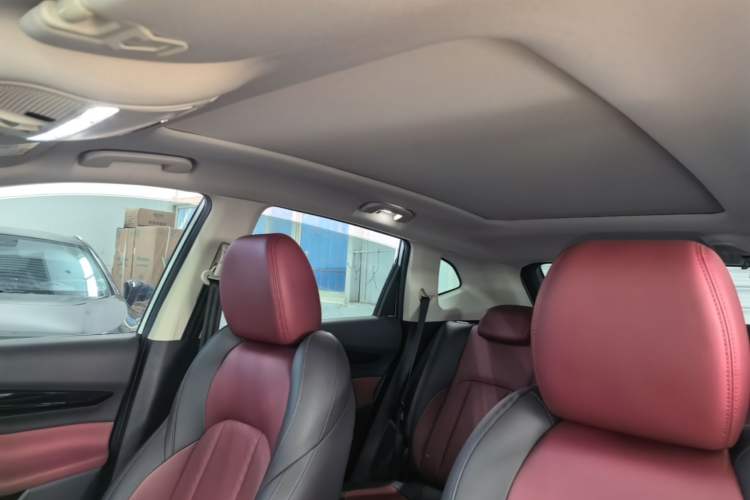 Used Dongfeng Aeolus AX7 2022 Mach Edition 1.5T DCT DF41 Headliner