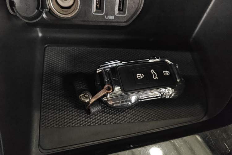 Used Dongfeng Aeolus AX7 2022 Mach Edition 1.5T DCT DF31 Interior 1