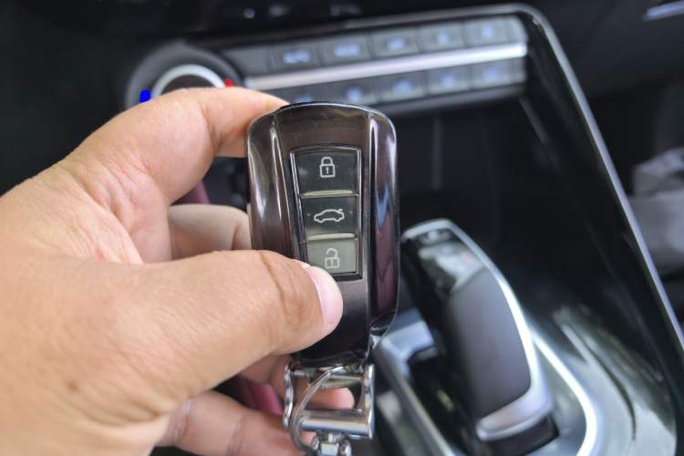 Used Dongfeng Aeolus AX7 2022 Mach Edition 1.5T DCT DF51 Interior 1