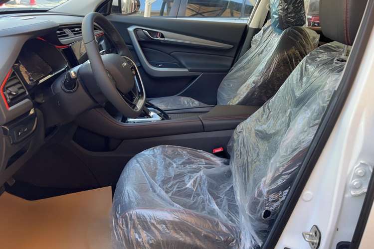 Used Dongfeng Aeolus AX7 2022 Mach Edition 1.5T DCT DF51 Interior 2