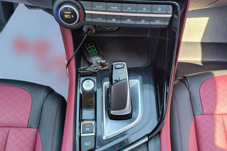 Used Dongfeng Aeolus AX7 2022 Mach Edition 1.5T DCT DF31 Interior 3