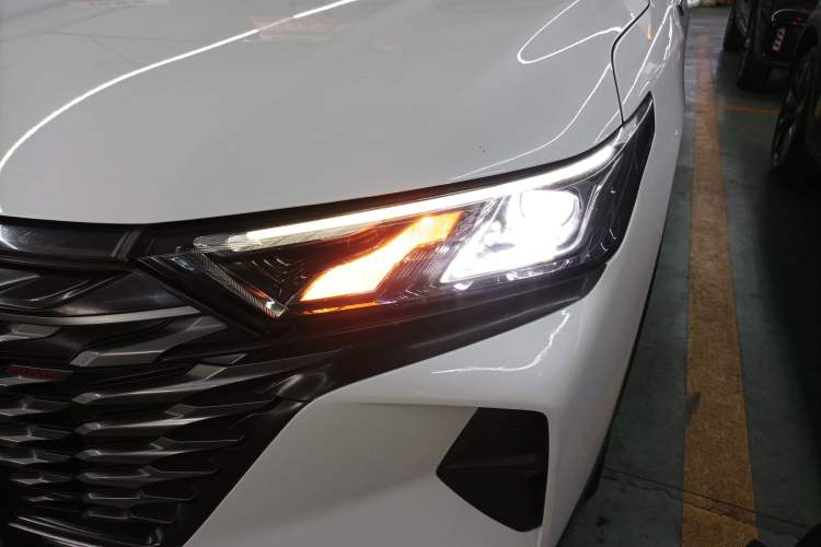 Used Dongfeng Aeolus AX7 2022 Mach Edition 1.5T DCT DF41 Left Front Headlight