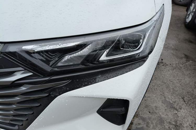 Used Dongfeng Aeolus AX7 2022 Mach Edition 1.5T DCT DF41 Left Front Headlight