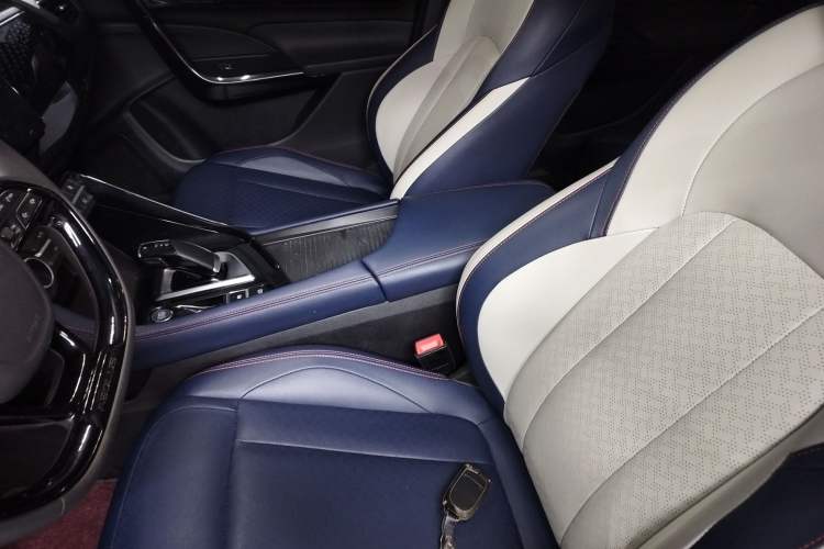 Used Dongfeng Aeolus AX7 2022 Mach Edition 1.5T DCT DF31 Left Front Seat