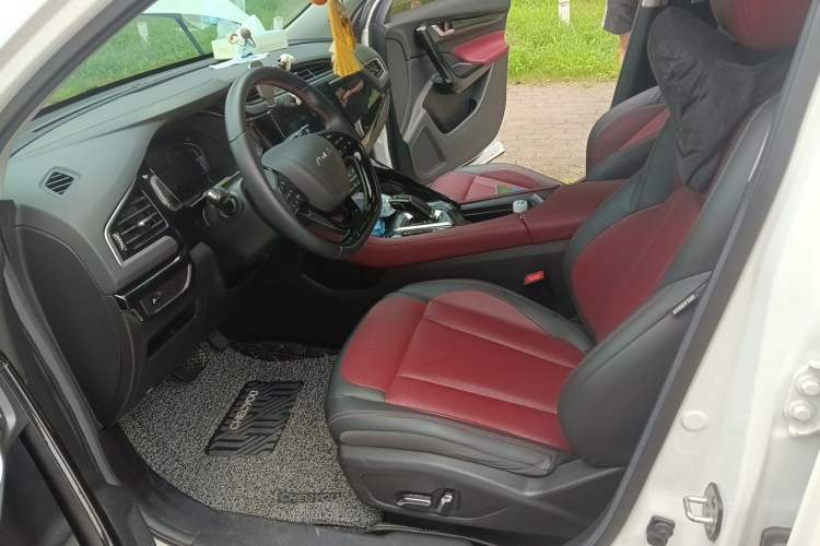 Used Dongfeng Aeolus AX7 2022 Mach Edition 1.5T DCT DF41 Left Front Seat