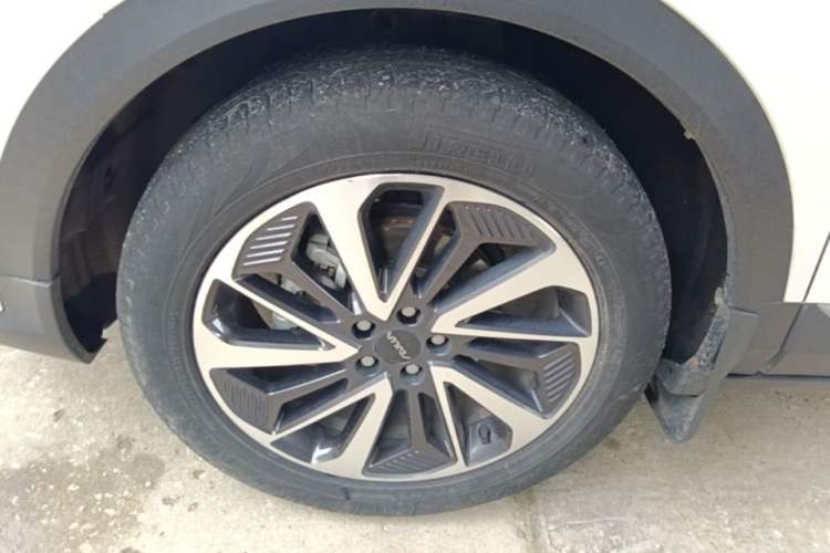 Used Dongfeng Aeolus AX7 2022 Mach Edition 1.5T DCT DF41 Left Front Wheel Hub
