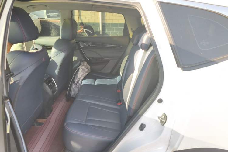 Used Dongfeng Aeolus AX7 2022 Mach Edition 1.5T DCT DF41 Left Rear Seat