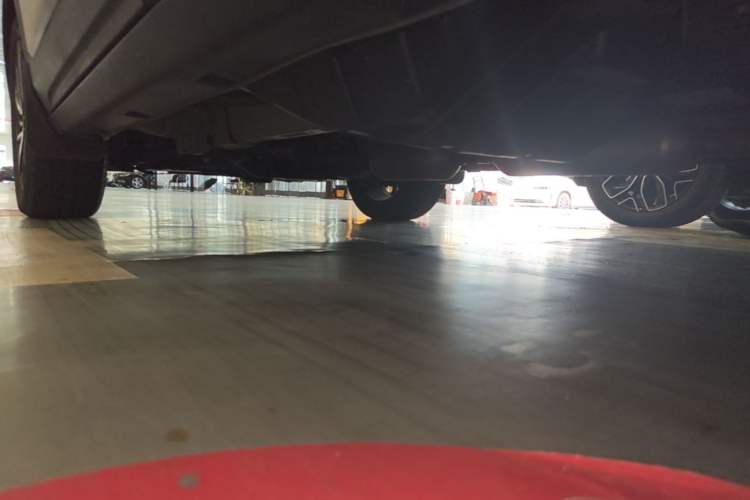 Used Dongfeng Aeolus AX7 2022 Mach Edition 1.5T DCT DF41 Left Side Sill