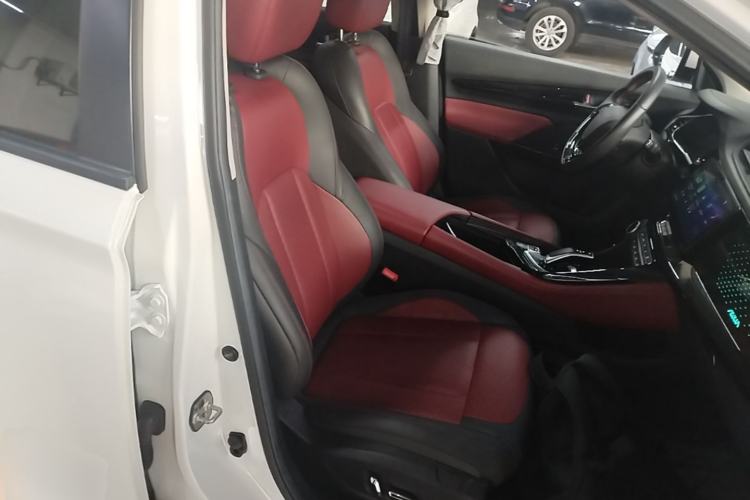 Used Dongfeng Aeolus AX7 2022 Mach Edition 1.5T DCT DF51 Right Front Seat