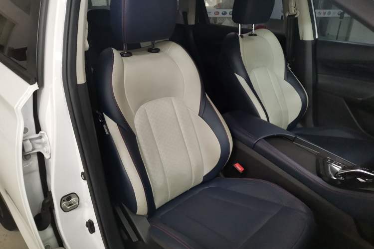 Used Dongfeng Aeolus AX7 2022 Mach Edition 1.5T DCT DF41 Right Front Seat