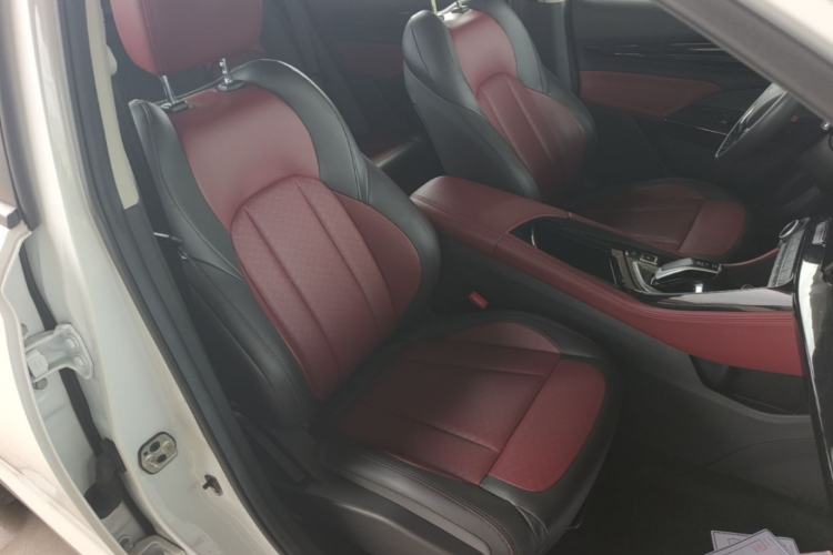 Used Dongfeng Aeolus AX7 2022 Mach Edition 1.5T DCT DF41 Right Front Seat