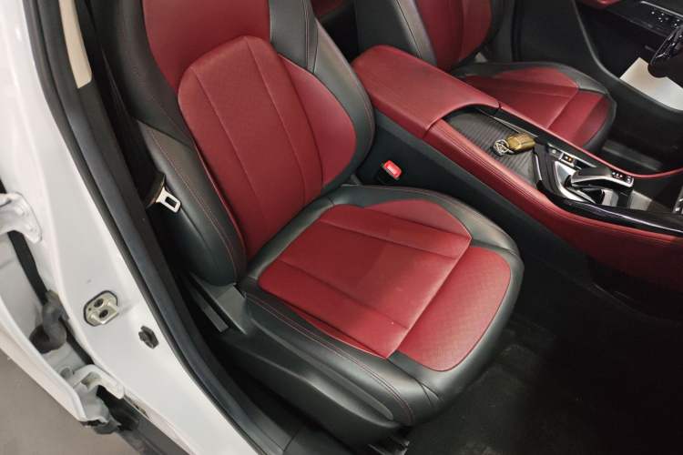 Used Dongfeng Aeolus AX7 2022 Mach Edition 1.5T DCT DF31 Right Front Seat